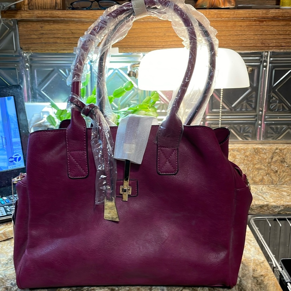 Mellow World Vegan Purse still in plastic NWT